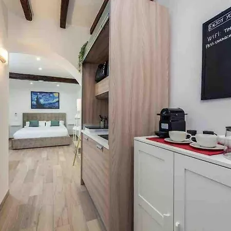 Spanish Steps Loft *